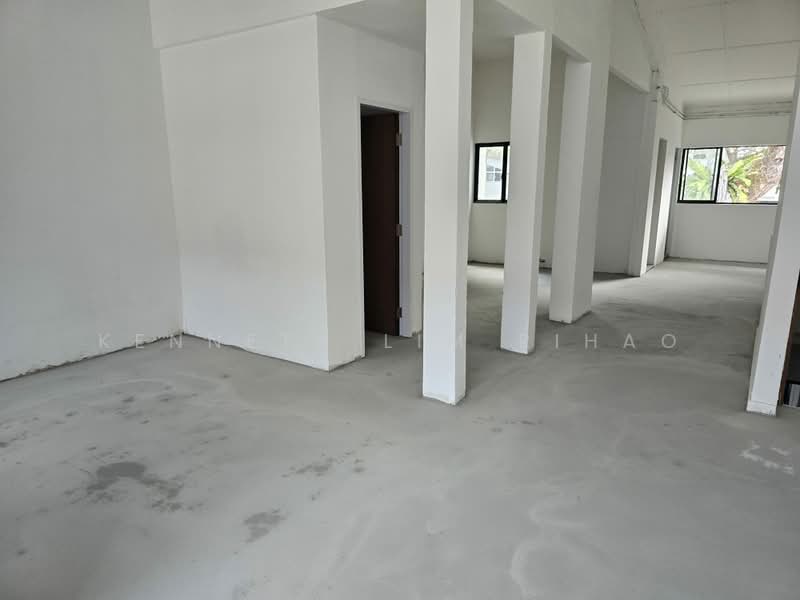 726 ANG MO KIO AVENUE 6