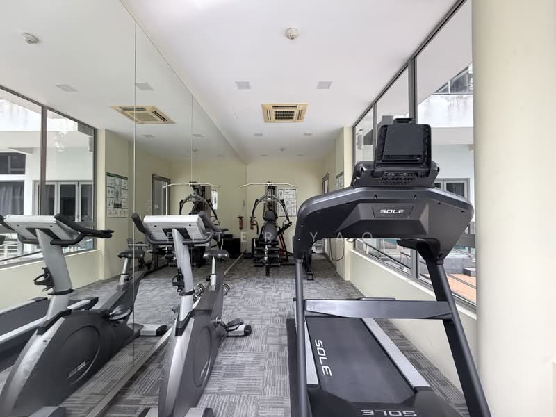 Shelford 23, 23 Shelford Road, 2 Bedrooms, 1,012 sqft, Apartment For Sale, by Peter Yao, 500180205 - Gym - PropertyGuru.com.sg