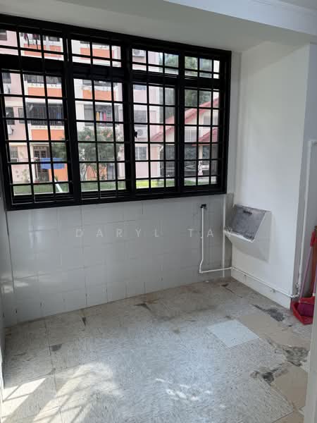 102 Commonwealth Crescent, 102 Commonwealth Crescent, 2 Bedrooms, 592 sqft, HDB Flat For Sale, by Daryl Tay, 500180206 - Utility Area - PropertyGuru.com.sg