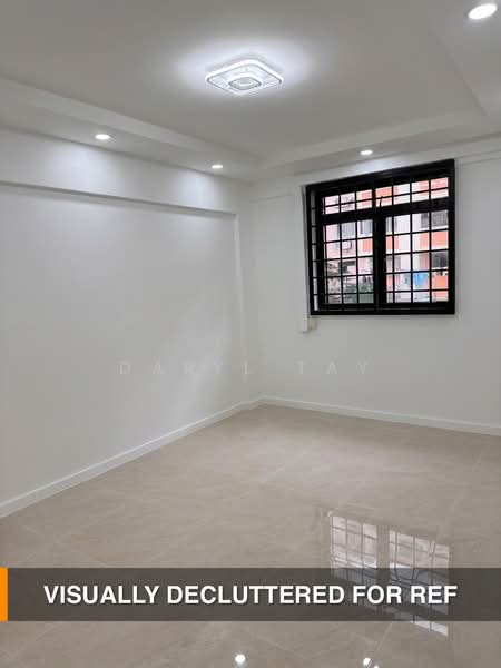 102 Commonwealth Crescent, 102 Commonwealth Crescent, Alexandra / Commonwealth, 2 Bedrooms, 592 sqft, HDB Flat For Sale, by Daryl Tay, 500180206 - Bedroom 1 - PropertyGuru.com.sg