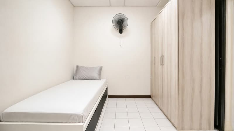 Bedok Ria, Bedok Ria Crescent, 4 Bedrooms, 2,000 sqft, Terraced House For Sale, by Nick Ong, 500180208 - PropertyGuru.com.sg