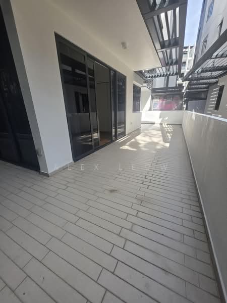 WaterScape @ Cavenagh, 65 Cavenagh Road, 4 Bedrooms, 2,024 sqft, Apartment For Rent, by Alex Leow, 500180213 - Balcony - PropertyGuru.com.sg