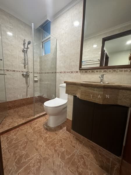 The Sierra, 80 Mount Sinai Drive, 2 Bedrooms, 1,076 sqft, Apartment For Sale, by Margaret Tan, 500180214 - Bathroom - PropertyGuru.com.sg