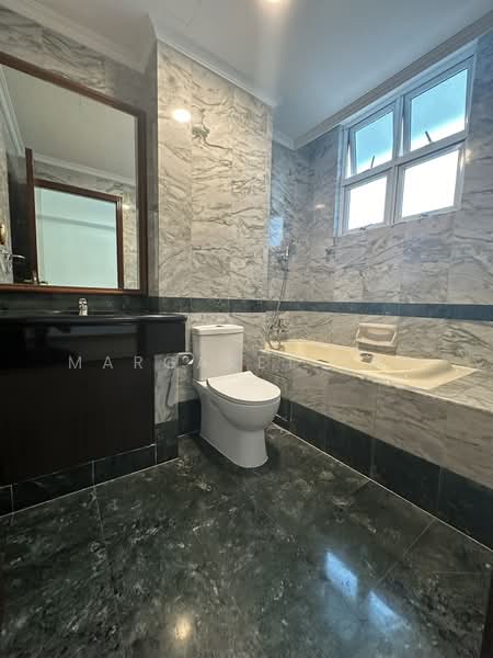 The Sierra, 80 Mount Sinai Drive, 2 Bedrooms, 1,076 sqft, Apartment For Sale, by Margaret Tan, 500180214 - Bathroom - PropertyGuru.com.sg