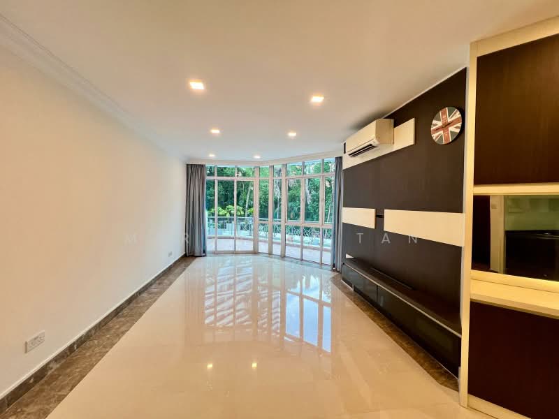 The Sierra, 80 Mount Sinai Drive, 2 Bedrooms, 1,076 sqft, Apartment For Sale, by Margaret Tan, 500180214 - Living Room - PropertyGuru.com.sg
