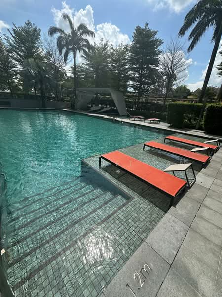 Sky Vue, Bishan Street 14, 3 Bedrooms, 1,141 sqft, Condominium For Rent, by Margaret Tan, 500180223 - Pool - PropertyGuru.com.sg