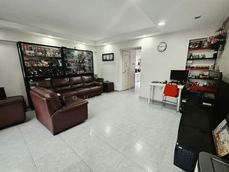 610 Clementi West Street 1, 610 Clementi West Street 1, 3 Bedrooms, 1,109 sqft, HDB Flat For Sale, by Louis Leow, 500180225 - Living Room - PropertyGuru.com.sg
