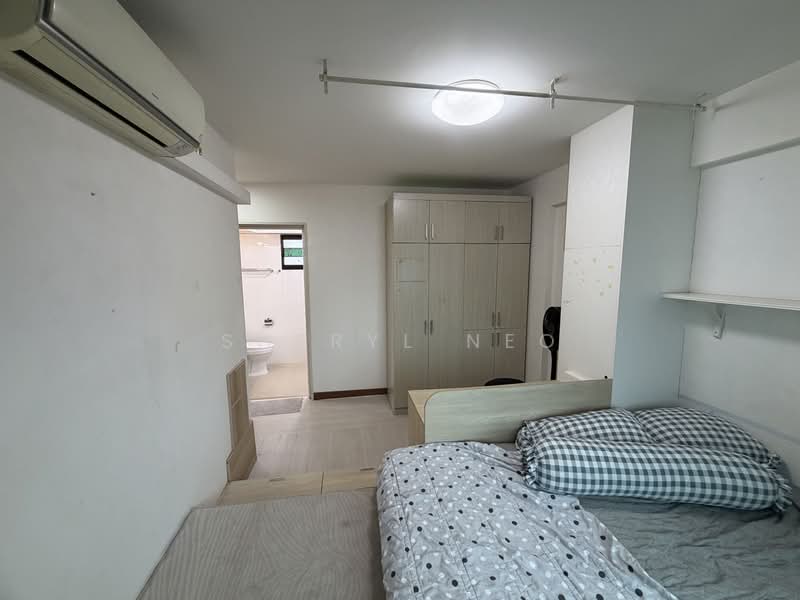 818A Choa Chu Kang Avenue 1, 818A Choa Chu Kang Avenue 1, 3 Bedrooms, 990 sqft, HDB Flat For Rent, by Sheryl Neo, 500180242 - Bedroom - PropertyGuru.com.sg