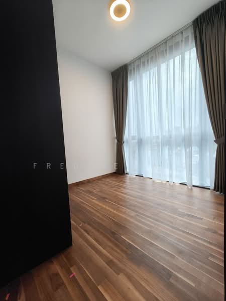 Hyll on Holland, 91 Holland Road, 2 Bedrooms, 700 sqft, Condominium For Sale, by Freddie Pang, 500180243 - PropertyGuru.com.sg