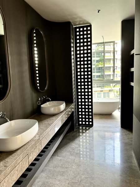 15 Holland Hill, 15 Holland Hill, 4 Bedrooms, 2,498 sqft, Condominium For Sale, by Gina Tng, 500180258 - Bathroom - PropertyGuru.com.sg