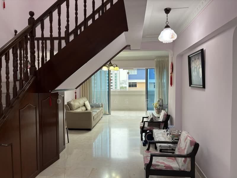 125 Serangoon North Avenue 1, 125 Serangoon North Avenue 1, 3 Bedrooms, 1,615 sqft, HDB Flat For Sale, by Douglas Goh, 500180260 - Living Room - PropertyGuru.com.sg