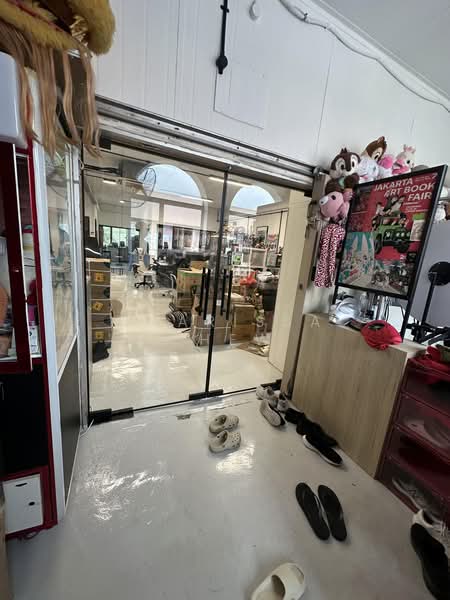 163 ubi ave 4, Ubi Ave 4, Eunos / Geylang / Paya Lebar, 7,674 sqft, Light Industrial (B1) For Sale, by Charissa Chew, 500180261 - Interior - CommercialGuru.com.sg
