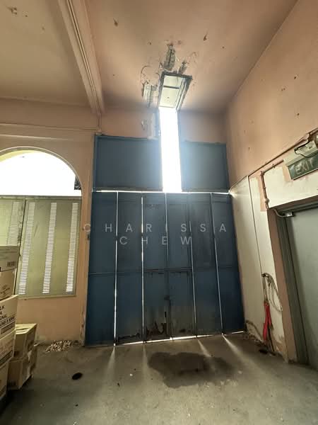 163 ubi ave 4, Ubi Ave 4, Eunos / Geylang / Paya Lebar, 7,674 sqft, Light Industrial (B1) For Sale, by Charissa Chew, 500180261 - Entrance - CommercialGuru.com.sg