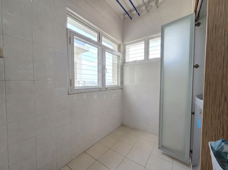 413A Fernvale Link, 413A Fernvale Link, 3 Bedrooms, 1,227 sqft, HDB Flat For Rent, by Jeric Ho, 500180264 - service yard - PropertyGuru.com.sg