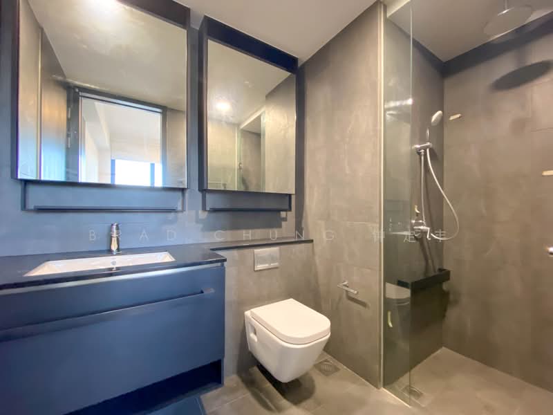 Park Colonial, 8 Woodleigh Lane, 1 Bedroom, 463 sqft, Condominium For Rent, by Brad Chung 钟定丰, 500180266 - Bathroom - PropertyGuru.com.sg