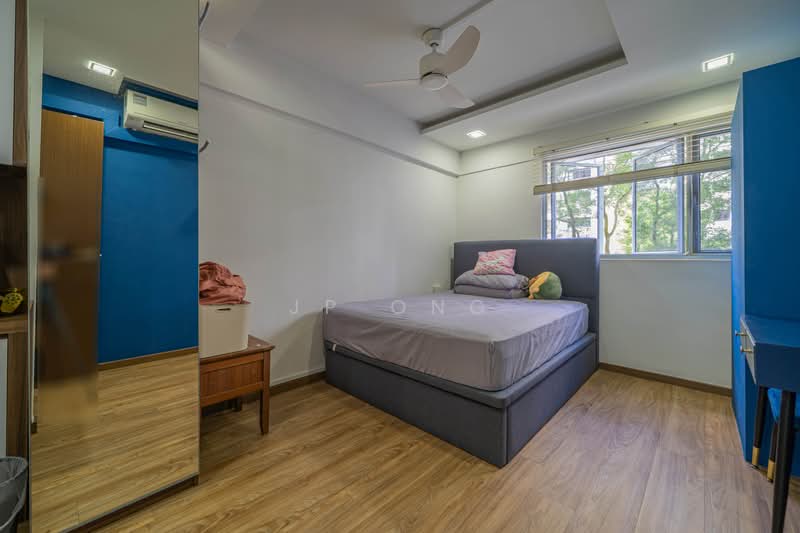 301 Clementi Avenue 4, 301 Clementi Avenue 4, 3 Bedrooms, 990 sqft, HDB Flat For Sale, by JP Ong, 500180268 - Bedroom - PropertyGuru.com.sg