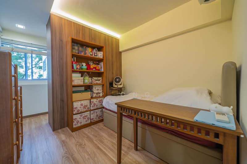 301 Clementi Avenue 4, 301 Clementi Avenue 4, 3 Bedrooms, 990 sqft, HDB Flat For Sale, by JP Ong, 500180268 - Bedroom - PropertyGuru.com.sg