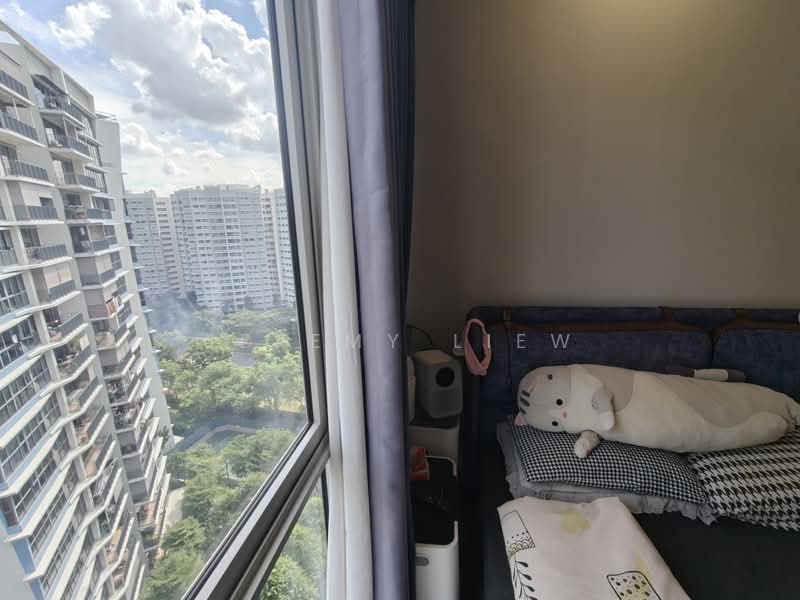 Heron Bay, Upper Serangoon View, 3 Bedrooms, 1,023 sqft, Executive Condominium For Rent, by Jeremy Liew, 500180280 - Balcony - PropertyGuru.com.sg