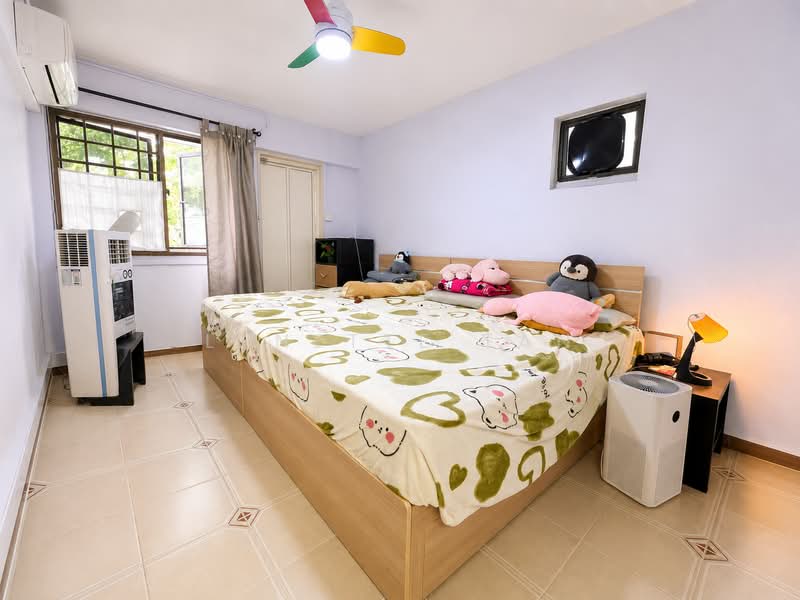 108 Woodlands Street 13, 108 Woodlands Street 13, 3 Bedrooms, 1,001 sqft, HDB Flat For Sale, by Lynette Tan, 500180284 - Bedroom - PropertyGuru.com.sg