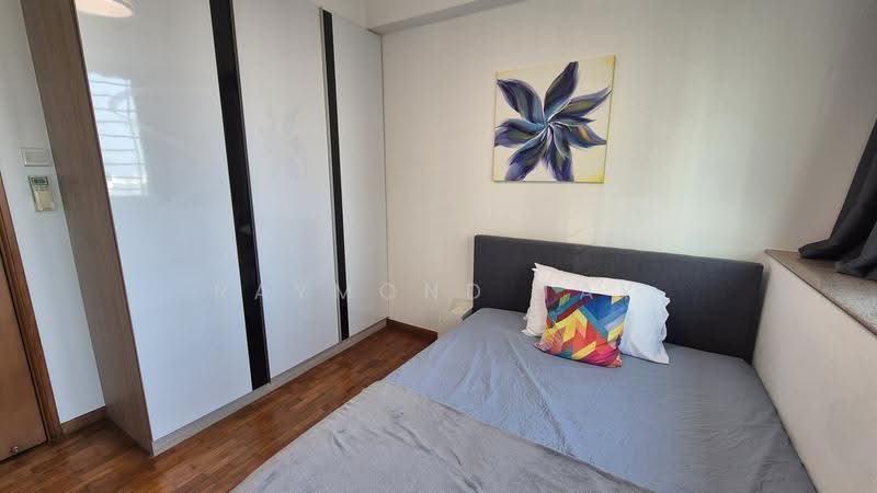 Queens, 10 Stirling Road, Alexandra / Commonwealth, Room Rental, 160 sqft, Condominium For Rent, by Raymond Tay, 500180286 - Bedroom - PropertyGuru.com.sg