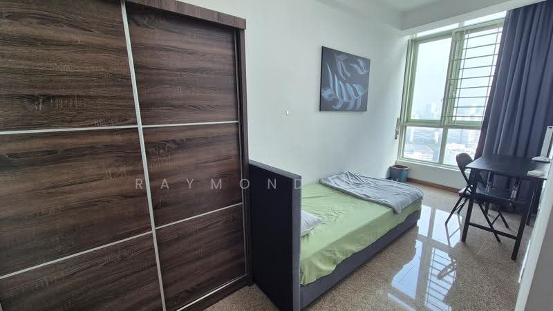 Queens, 10 Stirling Road, Alexandra / Commonwealth, Room Rental, 160 sqft, Condominium For Rent, by Raymond Tay, 500180286 - Bedroom - PropertyGuru.com.sg