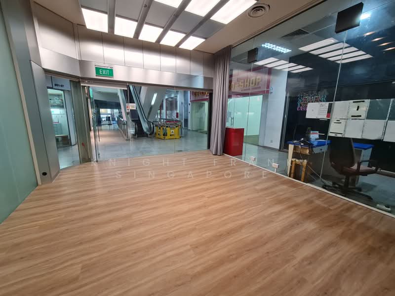 Midpoint Orchard, 220 Orchard Road, 337 sqft, Mall Shop For Sale, by SHARON, 500180298 - Entrance - CommercialGuru.com.sg