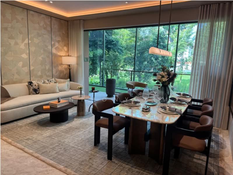 Dunearn House, 760 Dunearn Road, 4 Bedrooms, 1,378 sqft, Condominium For Sale, by Anthony Lim, 500180303 - Living Room - PropertyGuru.com.sg