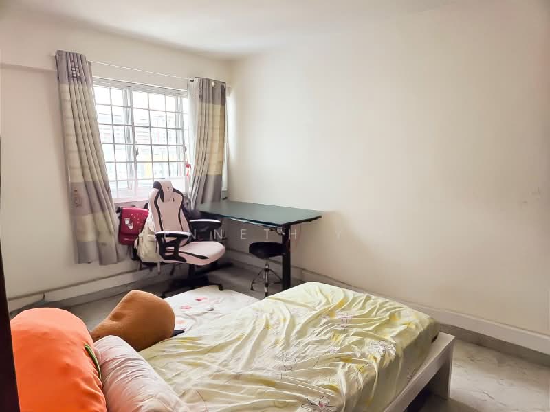 812 Tampines Avenue 4, 812 Tampines Avenue 4, 3 Bedrooms, 990 sqft, HDB Flat For Sale, by Kenneth Yeo, 500180315 - Bedroom - PropertyGuru.com.sg