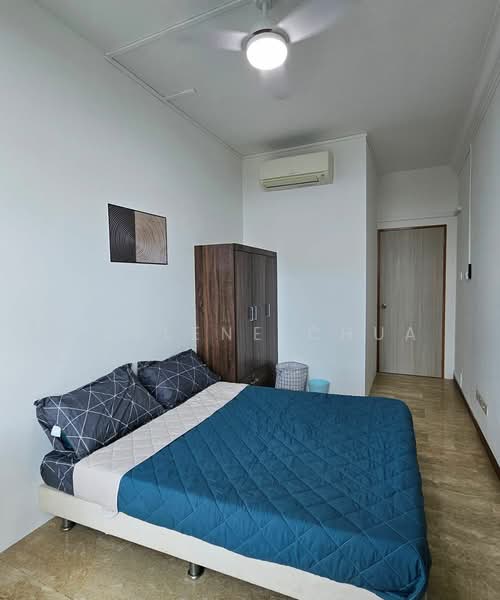 Parc Oasis, 35 Jurong East Avenue 1, Room Rental, 120 sqft, Condominium For Rent, by Kaylene Chua, 500180332 - Bedroom - PropertyGuru.com.sg