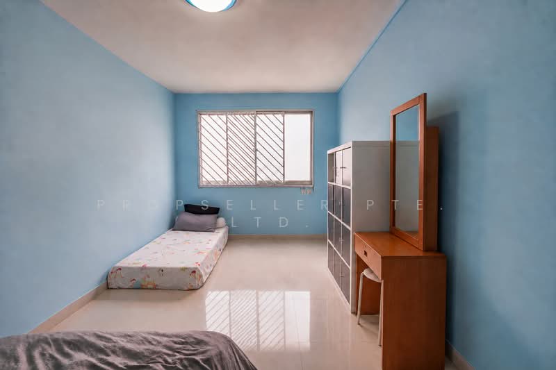 835 Jurong West Street 81, 835 Jurong West Street 81, 3 Bedrooms, 1,119 sqft, HDB Flat For Sale, by ADNIX LIU, 500180347 - Bedroom - PropertyGuru.com.sg