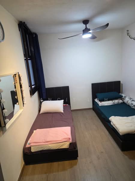 339A Sembawang Close, 339A Sembawang Close, 3 Bedrooms, 1,227 sqft, HDB Flat For Sale, by Francis Loh, 500180365 - Bedroom - PropertyGuru.com.sg