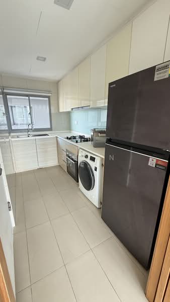 The Scala @ Lorong Chuan, 136 Serangoon Avenue 3, 3 Bedrooms, 904 sqft, Condominium For Rent, by Steven Wen, 500180373 - Kitchen - PropertyGuru.com.sg