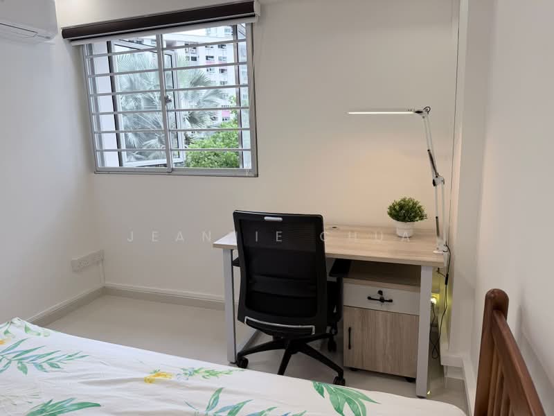 181 Bishan Street 13, 181 Bishan Street 13, Room Rental, 120 sqft, HDB Flat For Rent, by Jeannie Chua, 500180380 - Bedroom - PropertyGuru.com.sg