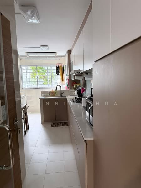 181 Bishan Street 13, 181 Bishan Street 13, Room Rental, 120 sqft, HDB Flat For Rent, by Jeannie Chua, 500180380 - Kitchen - PropertyGuru.com.sg