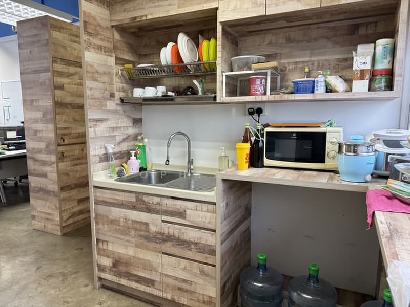 Eco-Tech @ Sunview, 1 Sunview Road, 2,300 sqft, Light Industrial (B1) For Rent, by Sophia Ho, 500180382 - Kitchen - CommercialGuru.com.sg