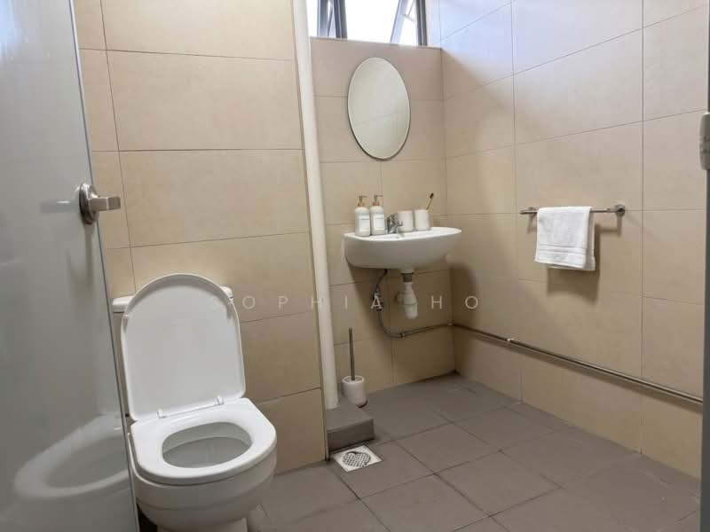 Eco-Tech @ Sunview, 1 Sunview Road, 2,300 sqft, Light Industrial (B1) For Rent, by Sophia Ho, 500180382 - Bathroom - CommercialGuru.com.sg