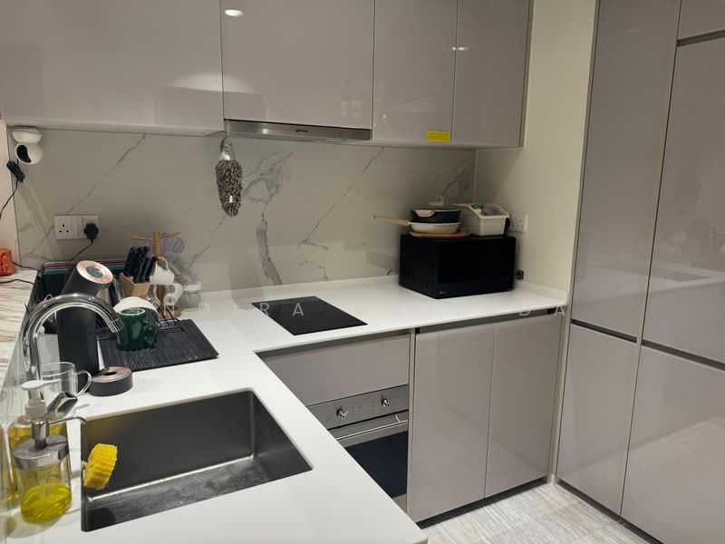Parc Esta, 902 Sims Avenue, 1 Bedroom, 624 sqft, Condominium For Sale, by Indira Malinda, 500180383 - Kitchen - PropertyGuru.com.sg