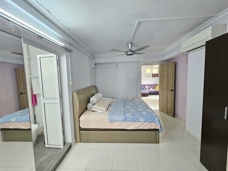 733 Jurong West Street 73, 733 Jurong West Street 73, 3 Bedrooms, 1,119 sqft, HDB Flat For Sale, by Eric Yeep, 500180393 - Bedroom - PropertyGuru.com.sg