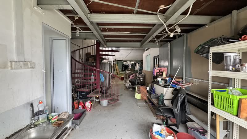 Pioneer Centre, 1 Soon Lee Street, 1,701 sqft, Factory / Workshop (B2) For Sale, by Anson Goh 吴铭华, 500180400 - Interior - CommercialGuru.com.sg