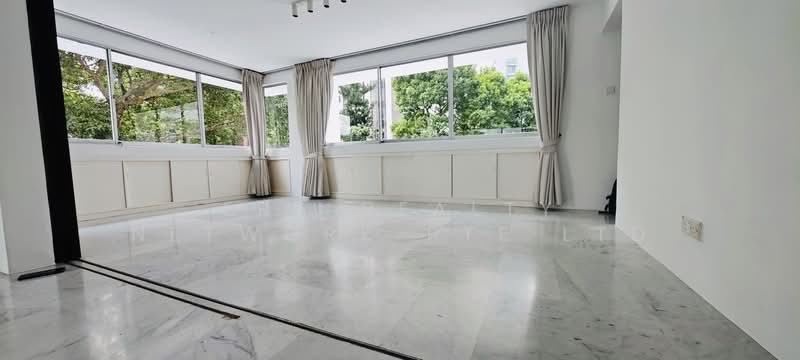 Leonie Towers, 28 Leonie Hill, 4 Bedrooms, 3,251 sqft, Apartment For Rent, by MARTIN, 500180409 - Living Room - PropertyGuru.com.sg