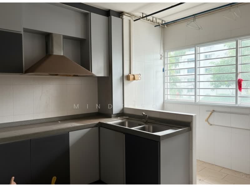 167 Bukit Batok West Avenue 8, 167 Bukit Batok West Avenue 8, 3 Bedrooms, 1,130 sqft, HDB Flat For Sale, by Mindy Soh, 500180412 - Kitchen - PropertyGuru.com.sg