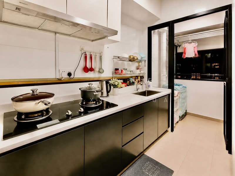 473A Fernvale Street, 473A Fernvale Street, 2 Bedrooms, 731 sqft, HDB Flat For Sale, by Trixia Chua, 500180415 - PropertyGuru.com.sg
