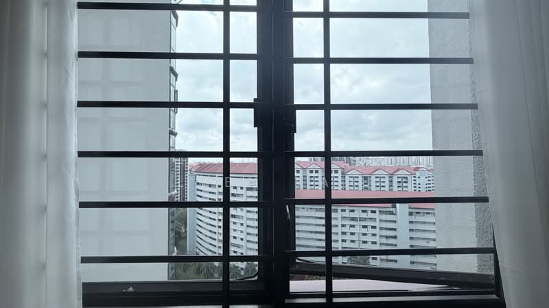 Parc Oasis, 35 Jurong East Avenue 1, Room Rental, 100 sqft, Condominium For Rent, by Leen Yap, 500180417 - View - PropertyGuru.com.sg