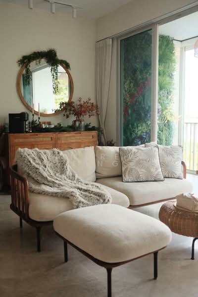 eCO, 269 Bedok South Avenue 3, 2 Bedrooms, 915 sqft, Condominium For Rent, by Andrew Ling, 500180423 - Living Room - PropertyGuru.com.sg