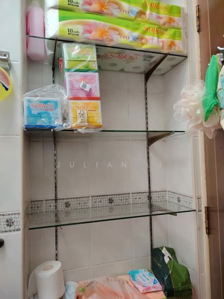 90 Tanglin Halt Road, 90 Tanglin Halt Road, Room Rental, 150 sqft, HDB Flat For Rent, by Julian Li, 500180425 - Interior - PropertyGuru.com.sg