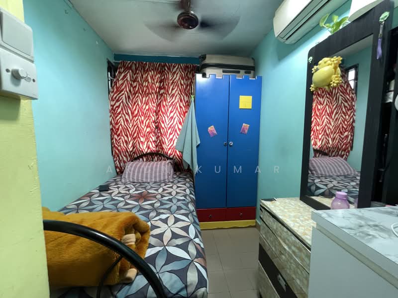 43 Bendemeer Road, 43 Bendemeer Road, 3 Bedrooms, 678 sqft, HDB Flat For Sale, by Arun Kumar, 500180435 - Bedroom - PropertyGuru.com.sg