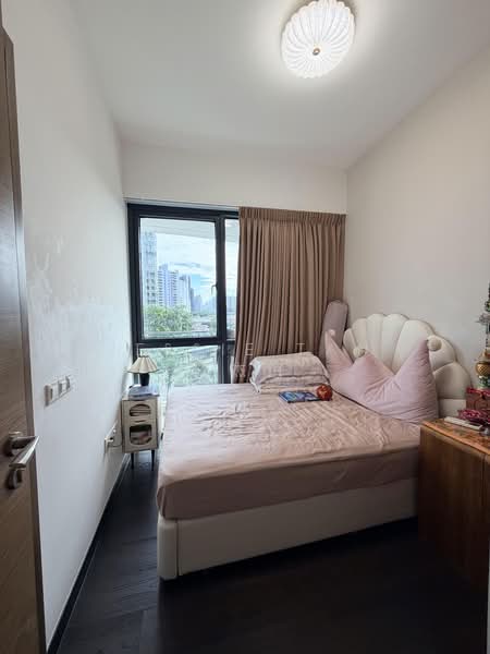 Amber Skye, 8 Amber Road, 3 Bedrooms, 1,335 sqft, Apartment For Rent, by Jessie Tan 陈杰识, 500180439 - Bedroom - PropertyGuru.com.sg