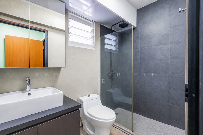 318B Yishun Greenwalk, 318B Yishun Avenue 9, 3 Bedrooms, 1,206 sqft, HDB Flat For Sale, by KOH YONG JIAN, 500180440 - PropertyGuru.com.sg