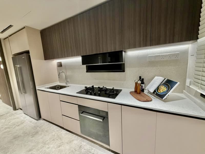 Hudson Place Residences, , 3 Bedrooms, 1,055 sqft, Condominium For Sale, by Chong Lay Guan, 500180442 - Kitchen - PropertyGuru.com.sg
