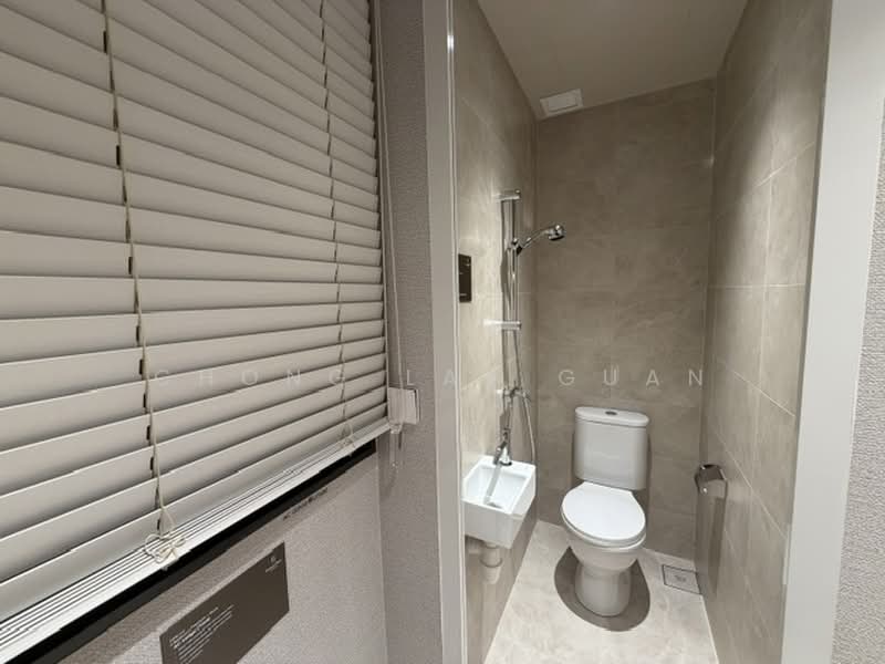 Hudson Place Residences, , 3 Bedrooms, 1,055 sqft, Condominium For Sale, by Chong Lay Guan, 500180442 - Bathroom - PropertyGuru.com.sg